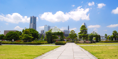 大阪市浪速区の【株式会社クラシコ】では、新築一戸建て・中古マンション等の不動産売買・土地売買・不動産仲介を行っております。収益マンションについてや、デベロッパー様からのご相談も承ります。